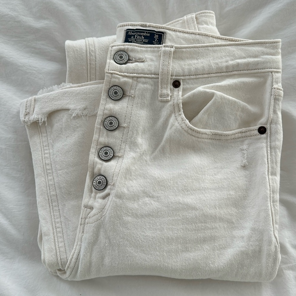 Abercrombie & Fitch Ultra High Rise Straight Jeans
